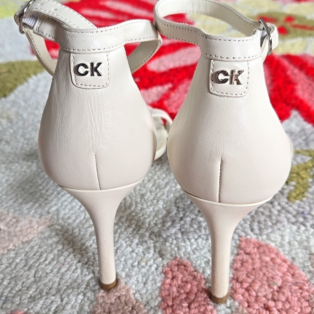 Calvin Klein Size Nine Off White Heeled Sandals - Picture 3 of 10